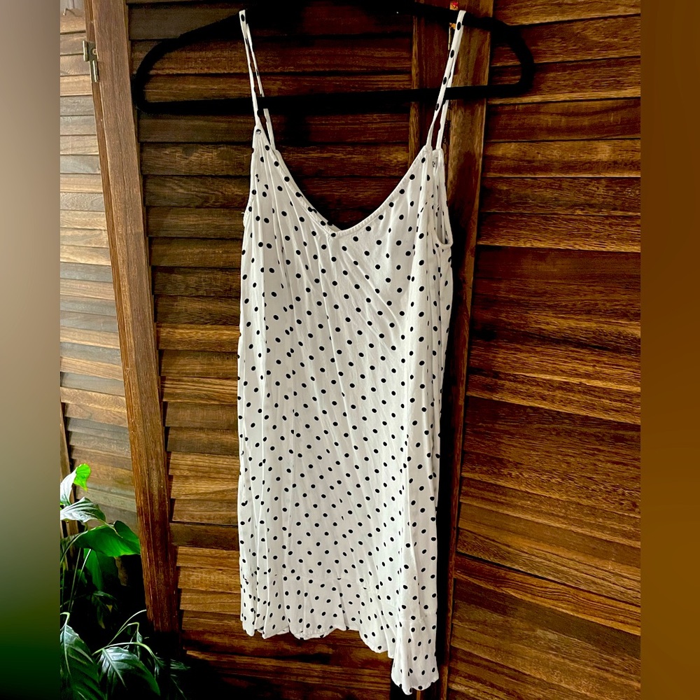 H&M Thin white and black polka dot dress